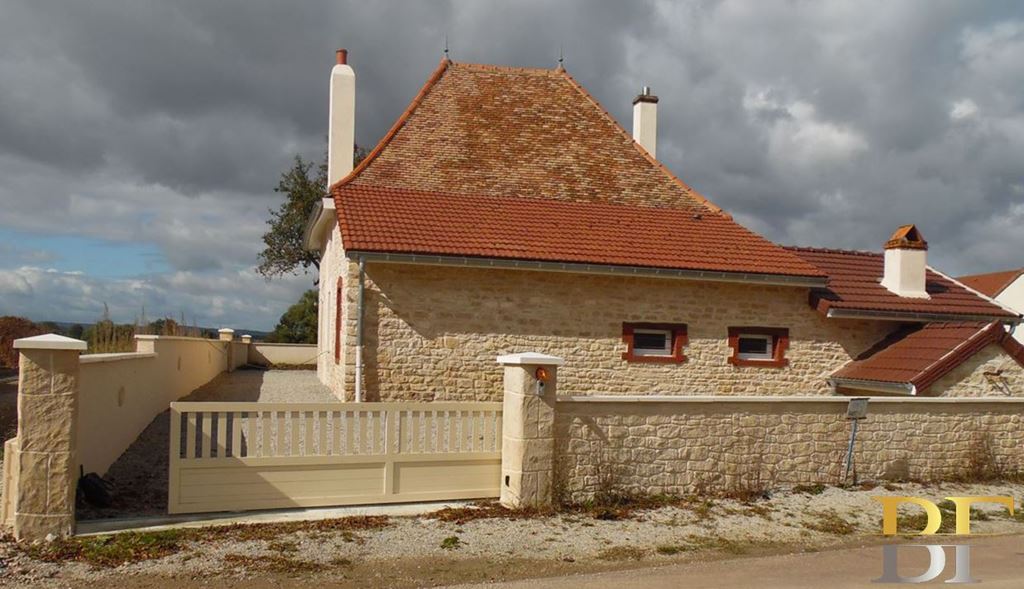 Maison indépendante VIREY LE GRAND (71530) BOUCA ET FICHOT TRANSACTIONS