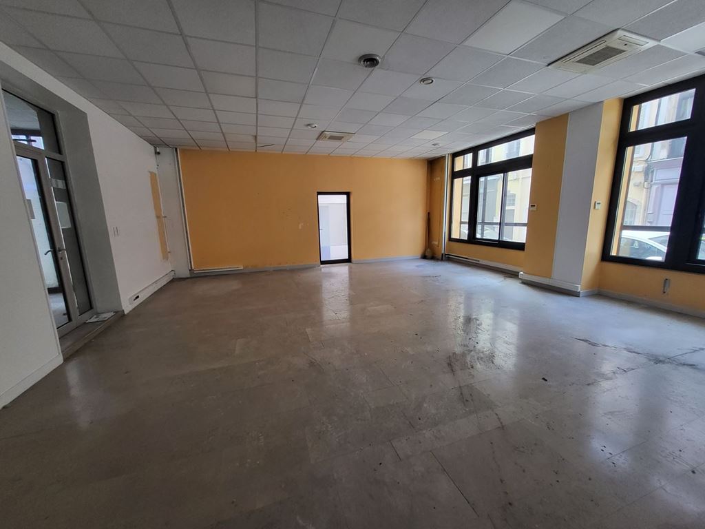 Local commercial CHALON SUR SAONE (71100) BOUCA ET FICHOT TRANSACTIONS