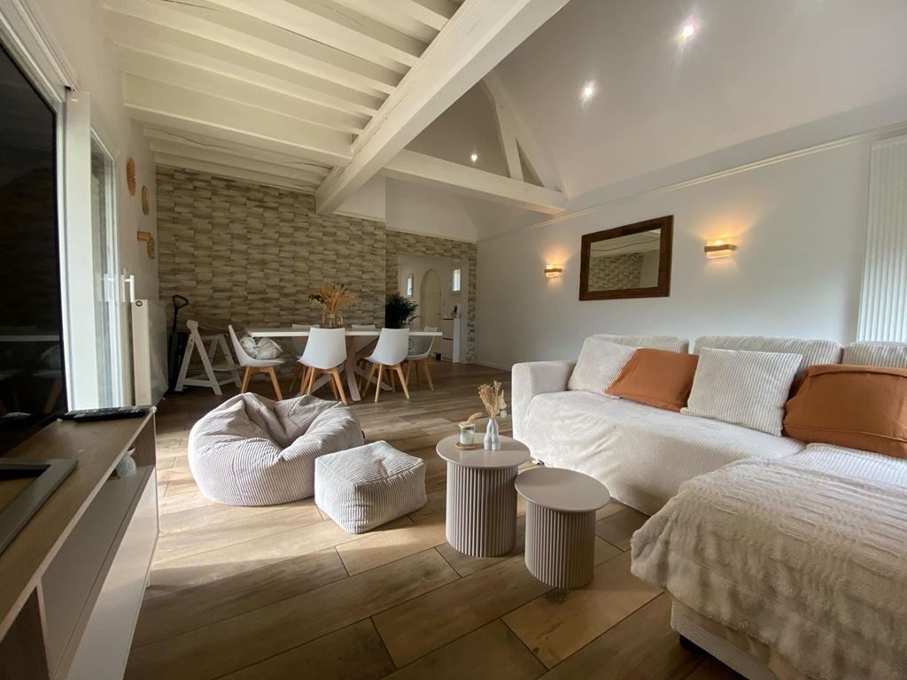 Maison d'architecte CHATENOY LE ROYAL (71880) BOUCA ET FICHOT TRANSACTIONS