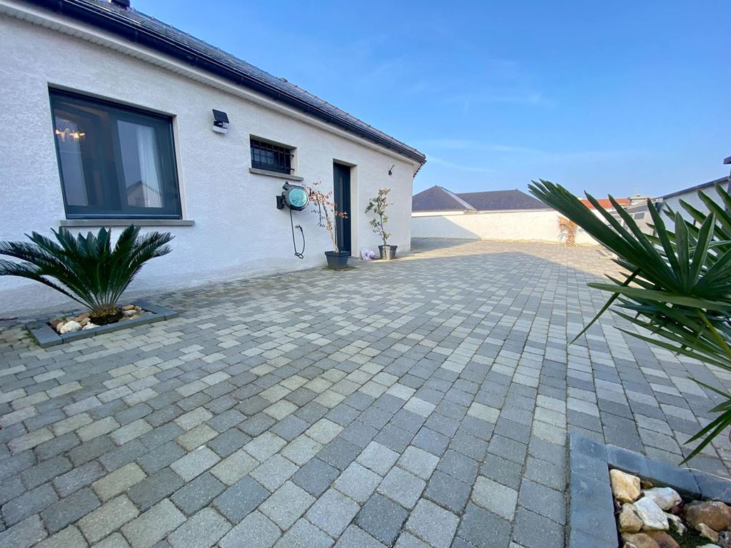 Maison Contemporaine ST MARCEL (71380) BOUCA ET FICHOT TRANSACTIONS