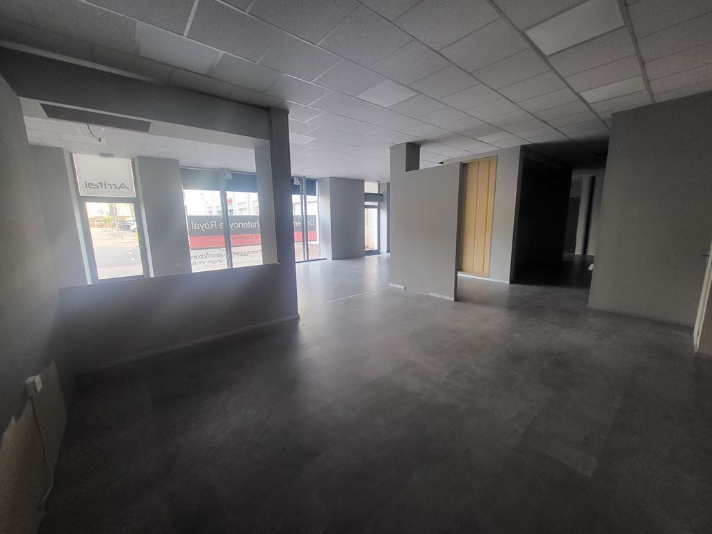 Local commercial CHALON SUR SAONE (71100) BOUCA ET FICHOT TRANSACTIONS