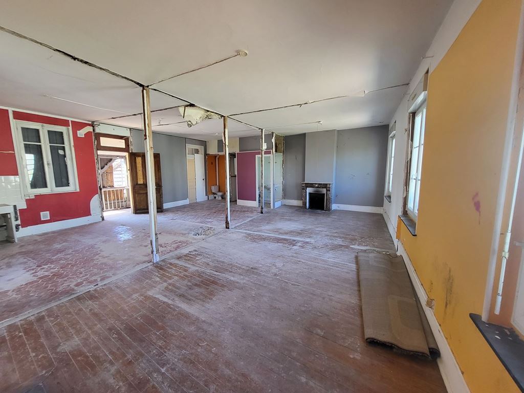 Immeuble CHALON SUR SAONE (71100) BOUCA ET FICHOT TRANSACTIONS