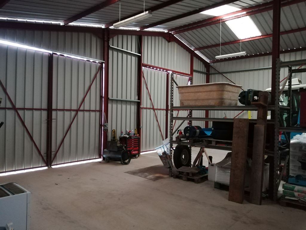 Local professionnel ST MARTIN SOUS MONTAIGU (71640) BOUCA ET FICHOT TRANSACTIONS