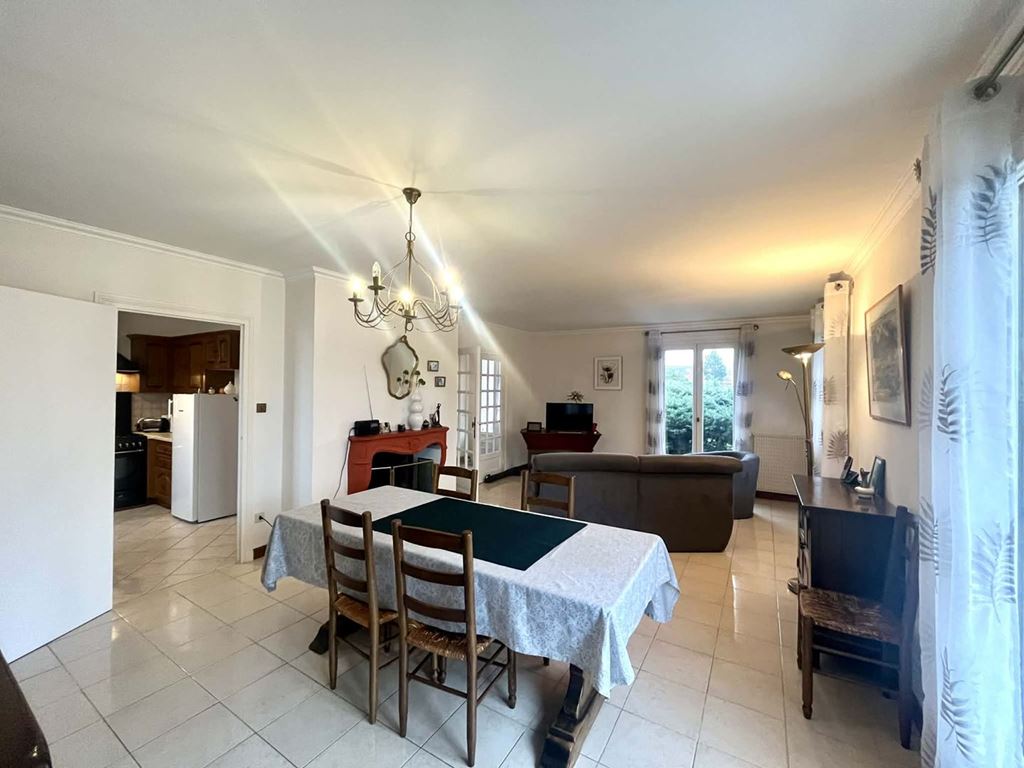 Maison traditionnelle LUX (71100) BOUCA ET FICHOT TRANSACTIONS