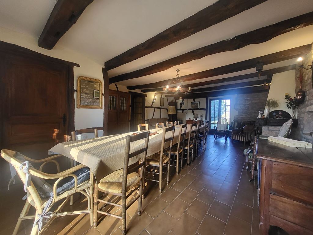 Maison en pierre ST LOUP DE VARENNES (71240) BOUCA ET FICHOT TRANSACTIONS