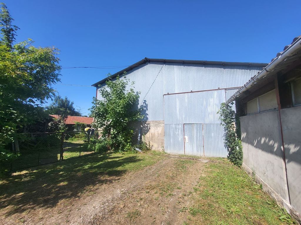 Garage ST LOUP DE VARENNES (71240) BOUCA ET FICHOT TRANSACTIONS