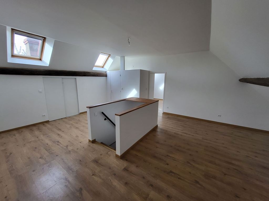 Maison de village LA CHARMEE (71100) BOUCA ET FICHOT TRANSACTIONS