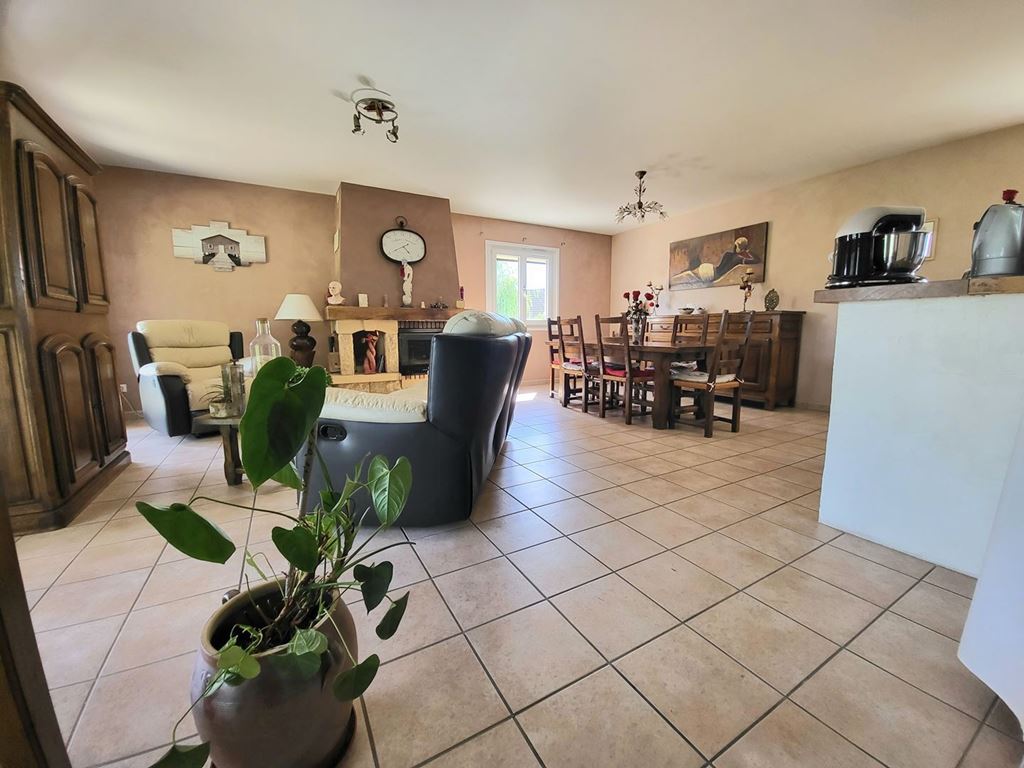 Maison ST AMBREUIL (71240) BOUCA ET FICHOT TRANSACTIONS