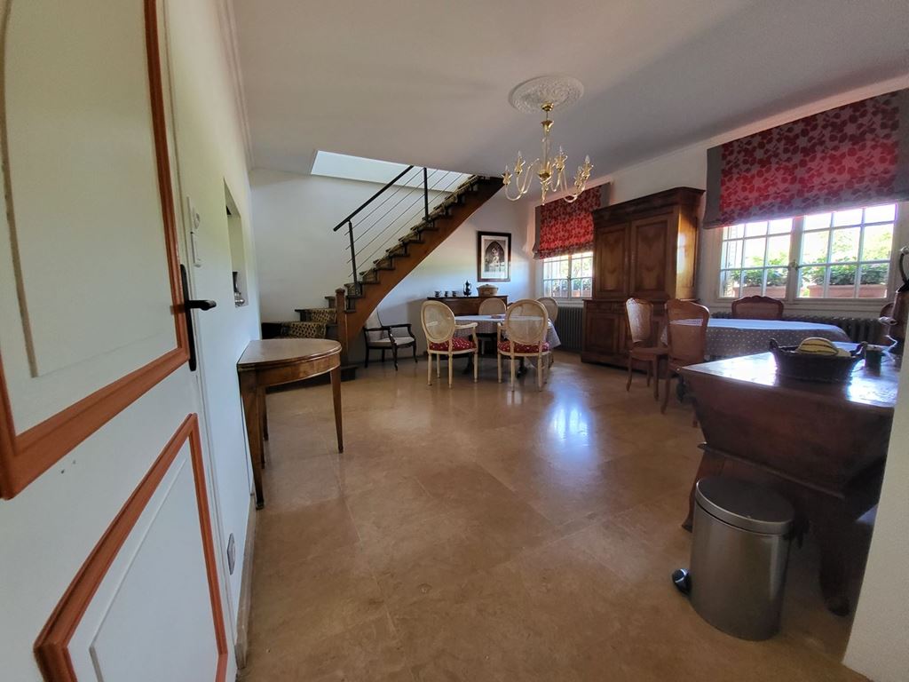 Immeuble GEVREY CHAMBERTIN (21220) BOUCA ET FICHOT TRANSACTIONS