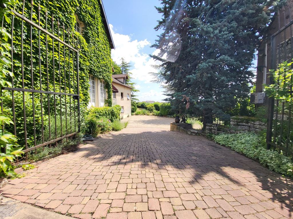 Immeuble GEVREY CHAMBERTIN (21220) BOUCA ET FICHOT TRANSACTIONS